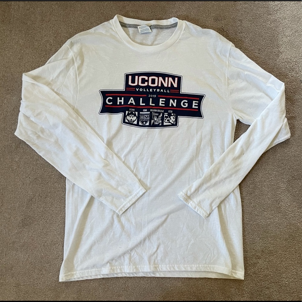 UConn Volleyball Limited Edition Tee Size M